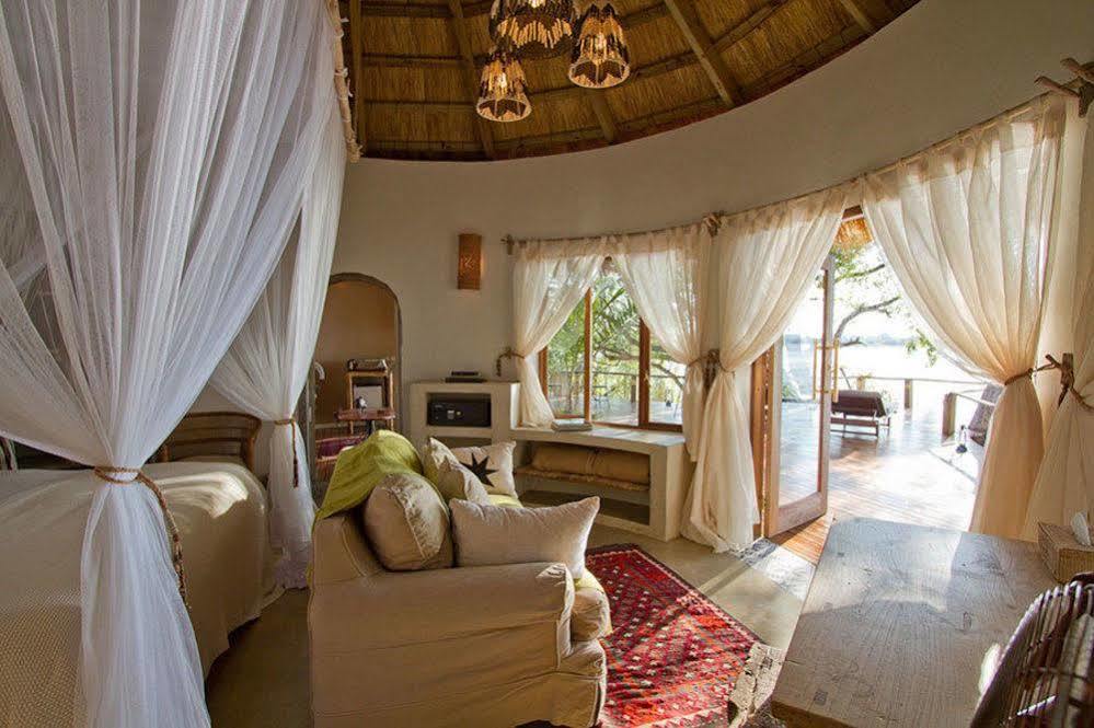 Tongabezi Lodge Simonga Bagian luar foto