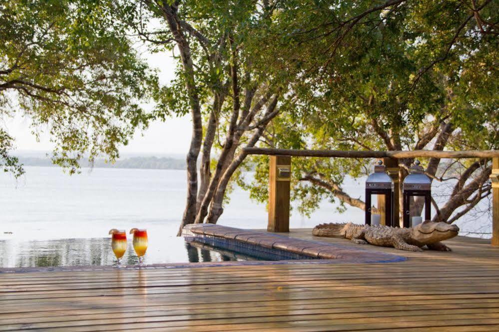 Tongabezi Lodge Simonga Bagian luar foto